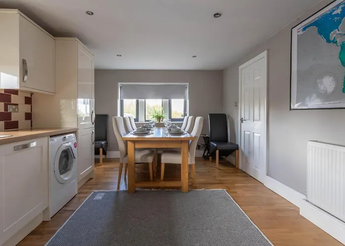 Hill Apartment Bradford (West Yorkshire)