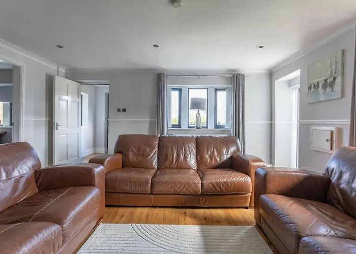 Hill Apartment Bradford (West Yorkshire)